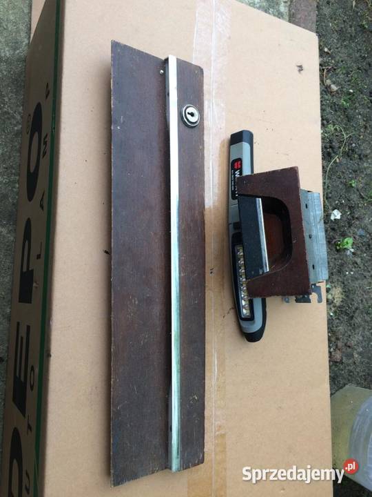 Mercedes W108 klapka schowka Osieczna