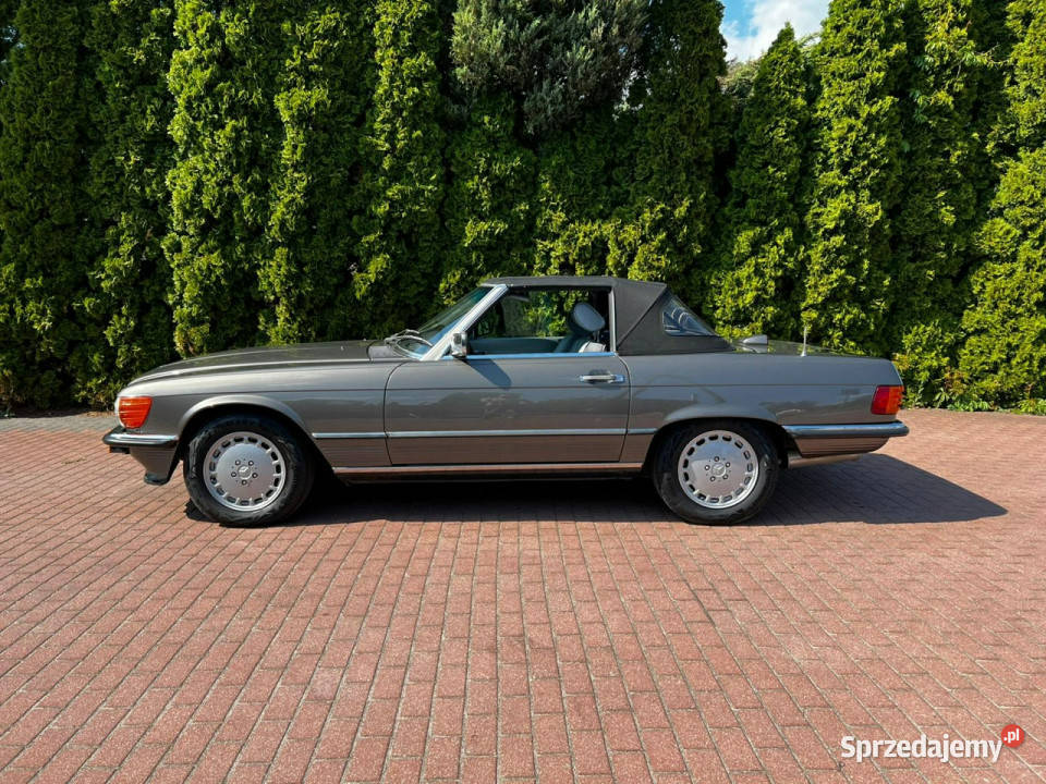 Mercedes SL 560 Zarejestrowany ładny stan Nowy Baranowo