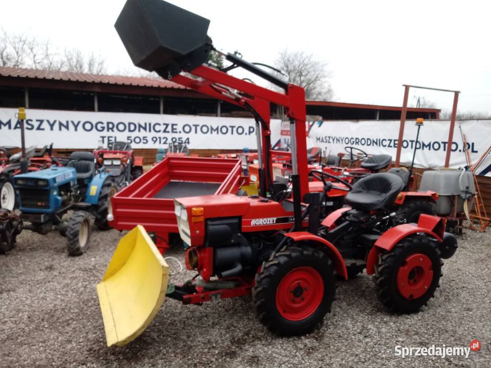 ODŚNIEŻANIE akcja zima Ciągnik Komunalny Solarka Grudziądz