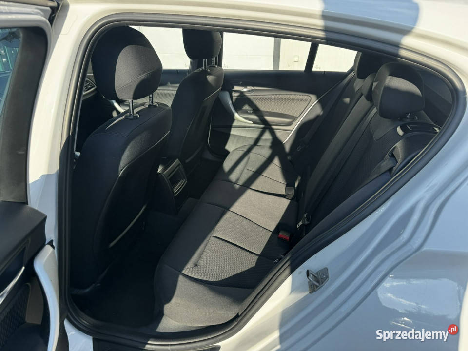 BMW 116 RatyZamiana Gwarancja ładna benzyna BMW Gdów