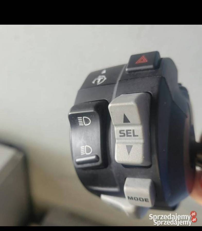 HONDA CB 1000 R SC80 2020 OEM PRZEŁĄCZNIK LEWY Przełączniki wielkopolskie Nowy Tomyśl