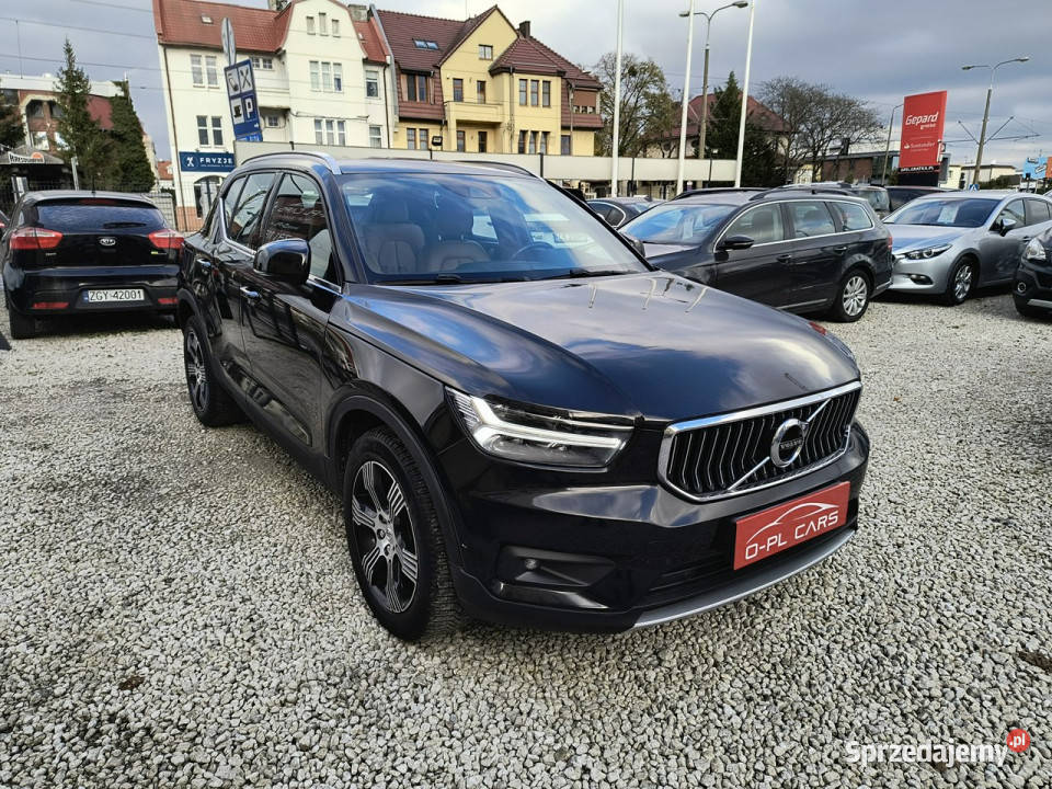 Volvo XC 40 INSCRIPTION Kamera Cofania Brązowe Bydgoszcz