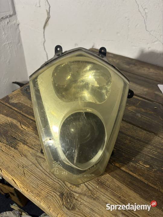 Lampa przednia Drezdenko