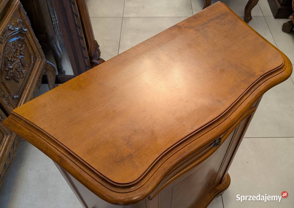 Piękna włoska komodaszafka orzechsklep Dąbrowa Meble śląskie Dąbrowa Górnicza