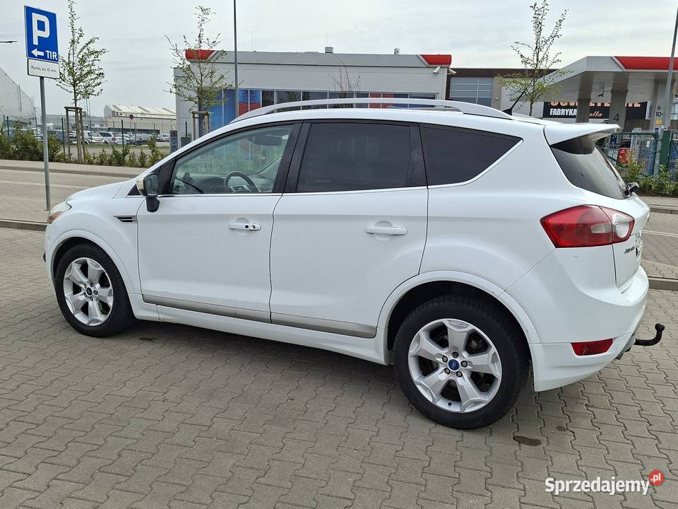 FORD KUGA STLINE INDIVIDUAL 44 AUTOMAT KEYLESS