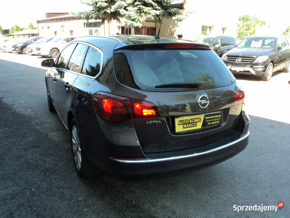Opel Astra Sports Tourer sprzedam ładnego OPLA Lublin sprzedam