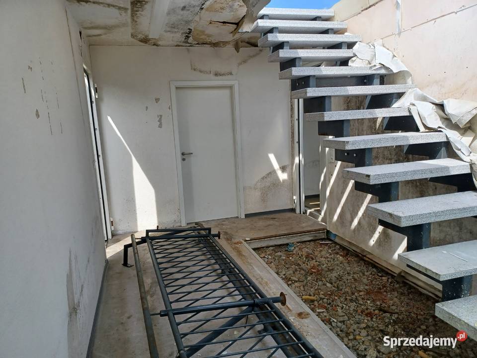 KONTENER RAMA KLATKA SCHODOWA ZEJŚCIE NIŻEJWYŻEJ Biuro