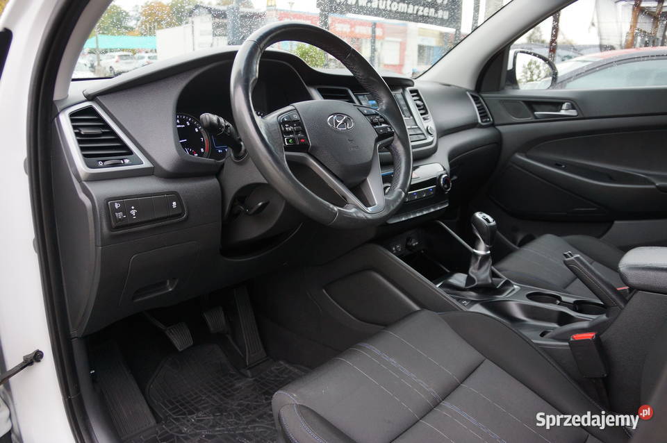 Hyundai Tucson 16 Benzyna 132 Klima Grzana światła przeciwmgielne Nowy Sącz
