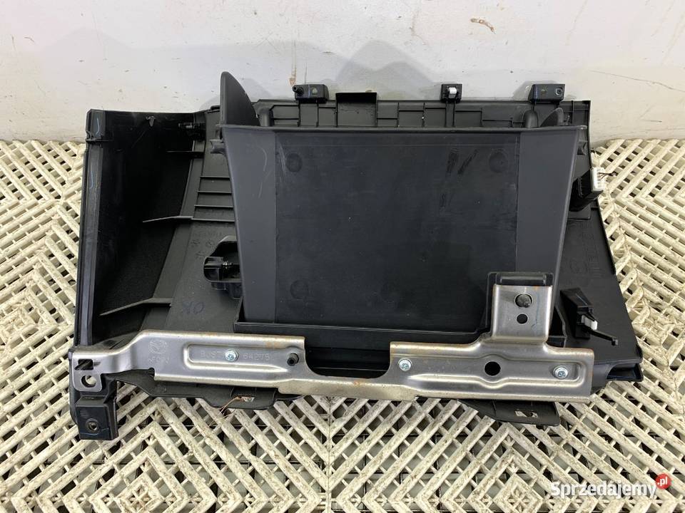 SCHOWEK PASAŻERA MAZDA 3 BM Hatchback PÓŁKA