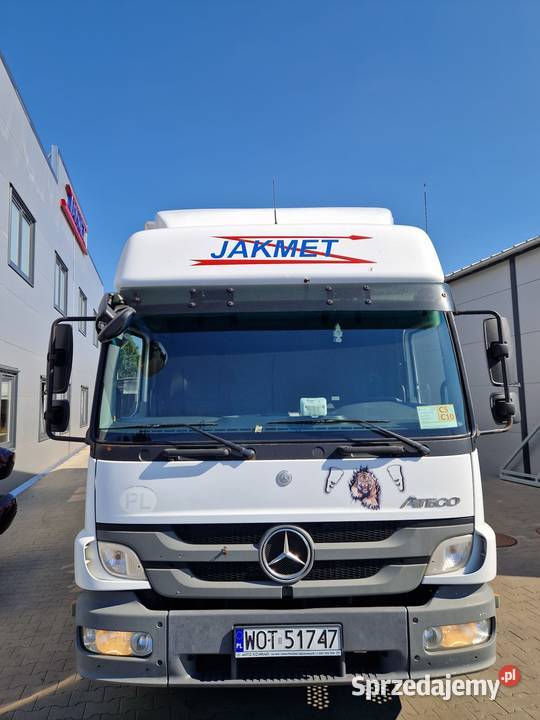 MercedesBenz Atego 1224 2013 kabina sypialniania Osieck