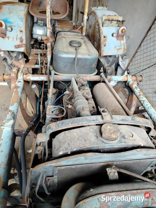 Ciągnik traktor hanomag c224