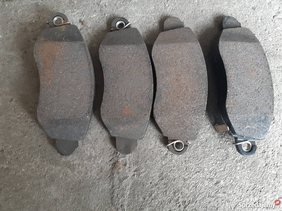 KLOCKI HAMULCOWE PRZÓD FORD TRANSIT 20002006 Koronowo