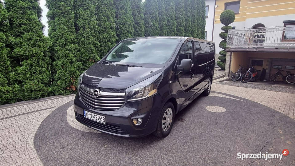 Opel Vivaro 9 Osób Navi Led 125 GWARANCJA Zakup mazowieckie sprzedam