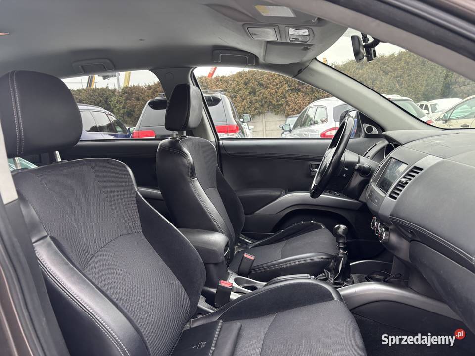 Mitsubishi Outlander 2010r 4x4 SUV Paniówki