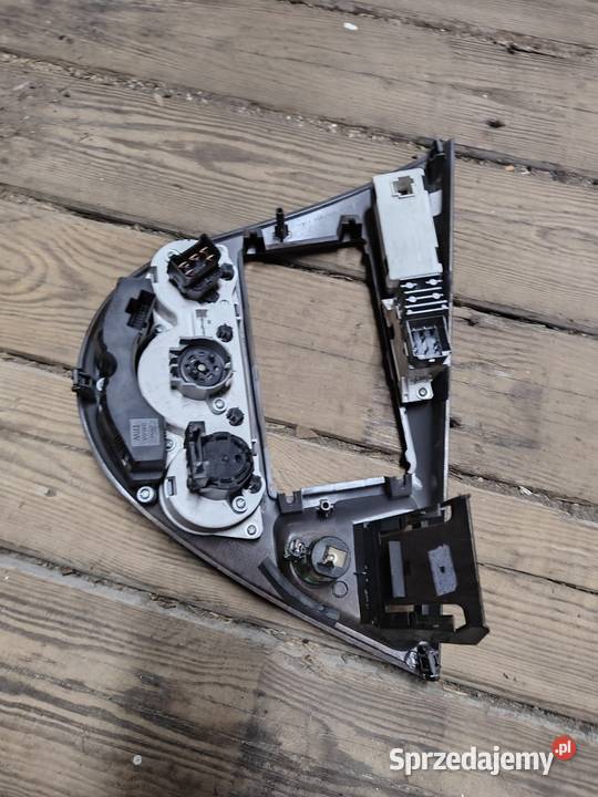 Panel nawiewu ford focus mk1