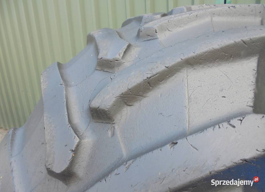 Opona Trelleborg 60070 R 34 Tm 900 High Power