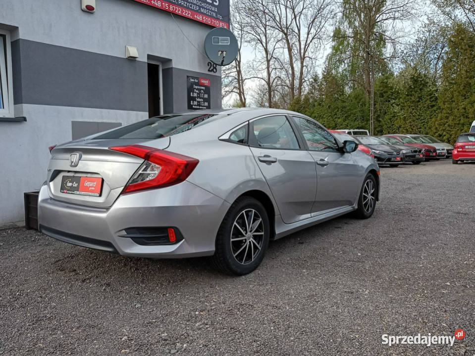 Honda Civic X 20172021 sprzedam