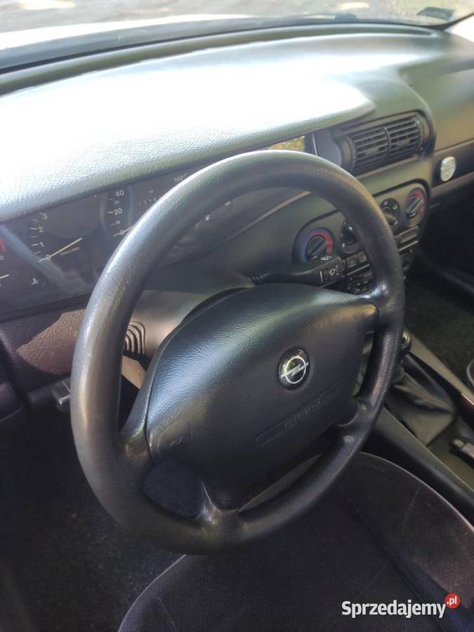 Opel Omega B 20 16v LPG nowa butla i OC i PT Jelcz-Laskowice