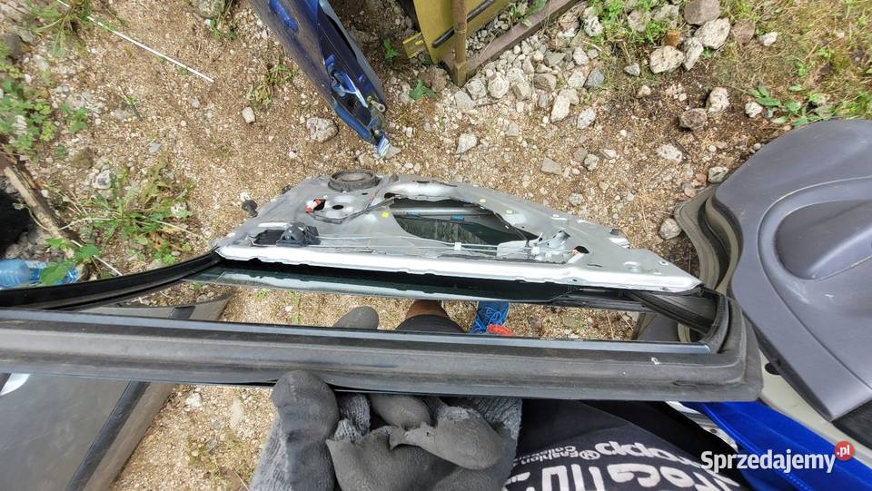 Drzwi Toyota Avensis T22 Łagów sprzedam