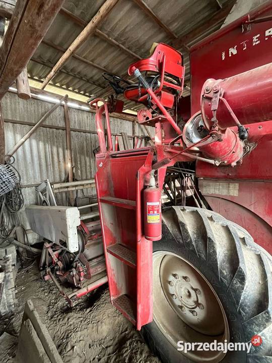 Części do kombajnu International 431321 silnik Części i osprzęt rolniczy Kołaczyce