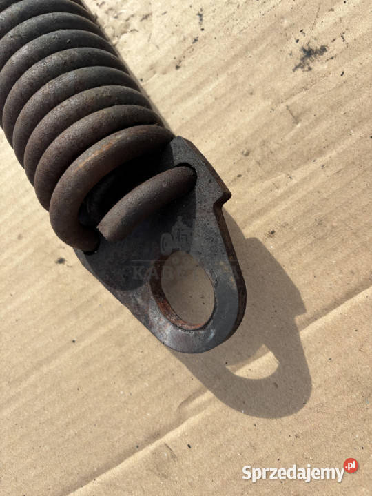 Claas Jaguar 970 Sprężyna pociągowa 00 0495 270 Jastrzębniki