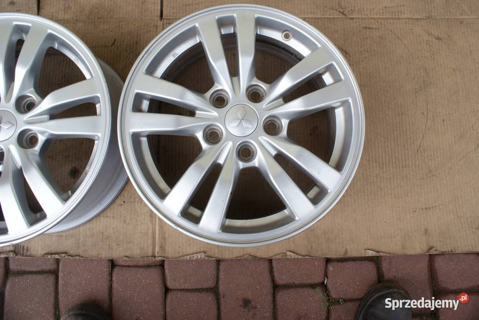 65Jx16 cal 5x114x651 ET46 Mitsubishi ASX Kia Mitsubishi OE Nozdrzec sprzedam
