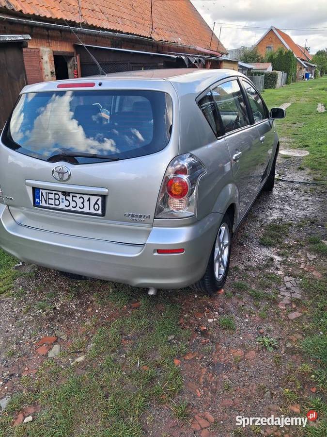 Toyota corolla verso II 2008