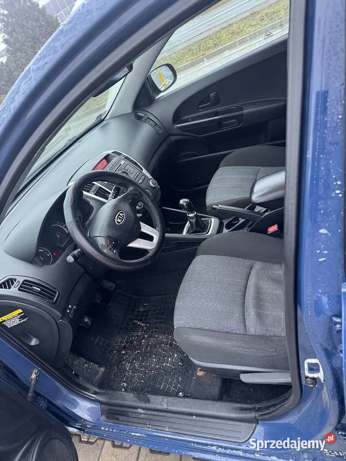 Kia Ceed 2010 r w jednych rękach 2019 r Aleksandrów Łódzki sprzedam