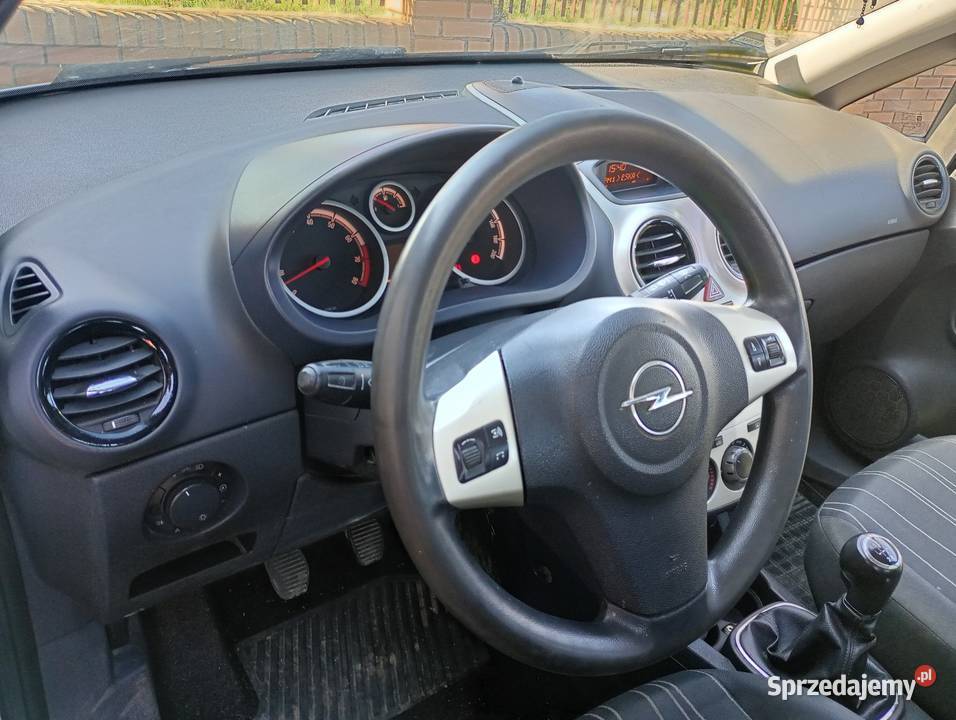 Opel Corsa 12i Klima tempomat Zarejestrowany w VAT marża lubelskie Zamość sprzedam