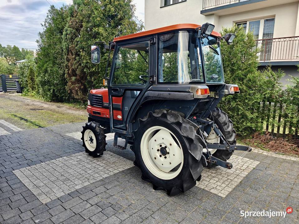 Kubota GL240 z Kabiną 24 Traktorek Ciągnik Bolęcin