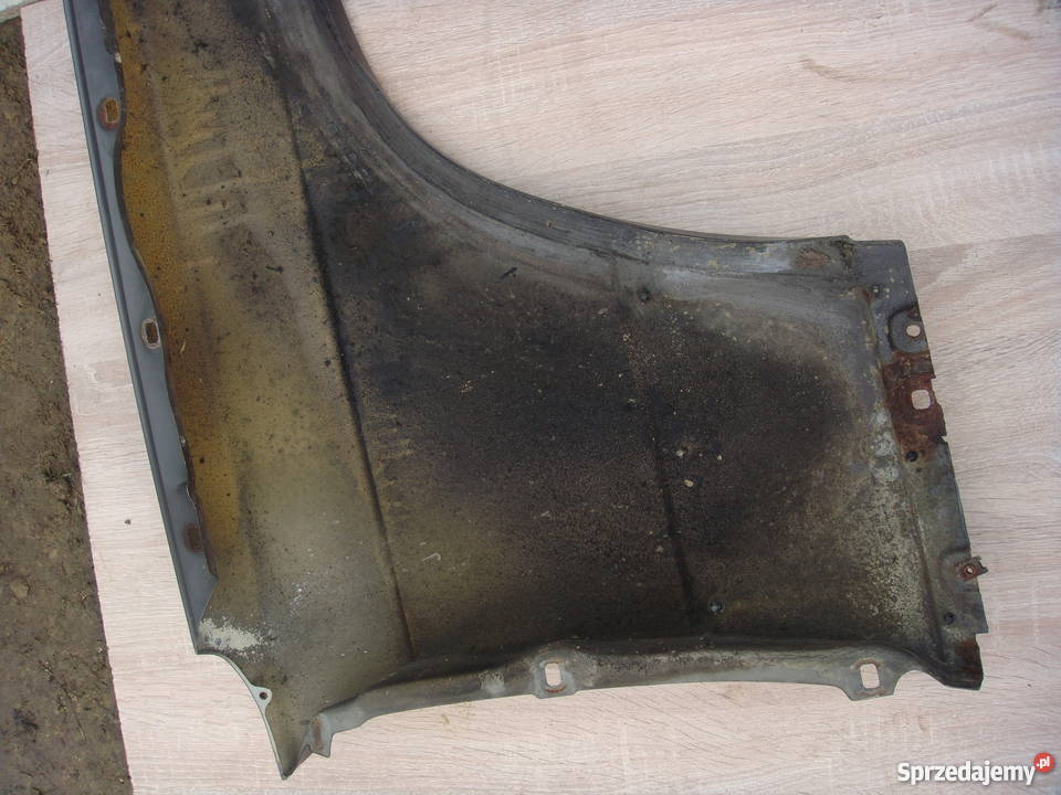 BŁOTNIK przód PRAWY LEWY MERCEDES 190 W201 Rok produkcji 1990