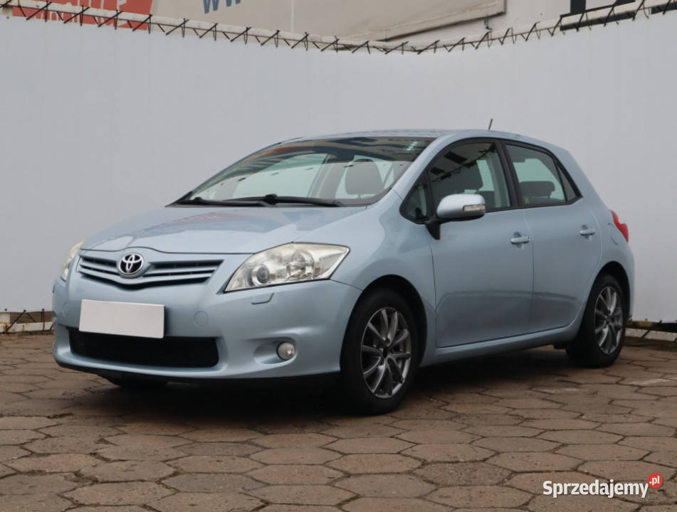 Toyota Auris 16 Valvematic 1598cm3 Łódź
