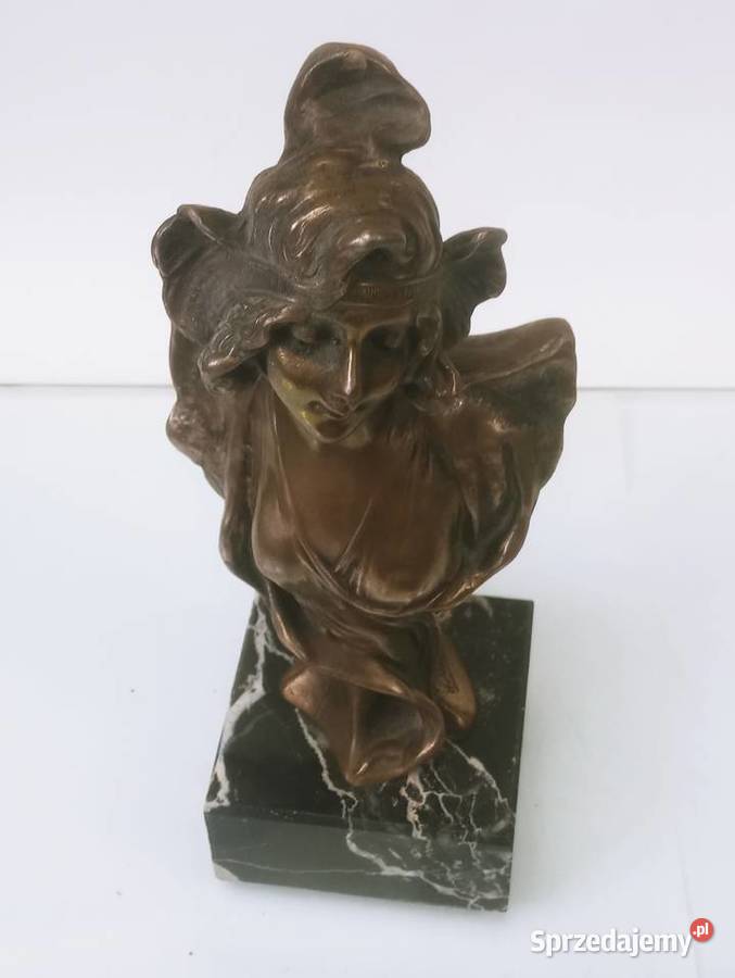 Henri Jacobs Rzeźba Kobieta w Czepcu Brąz Antyki Nowa Sól