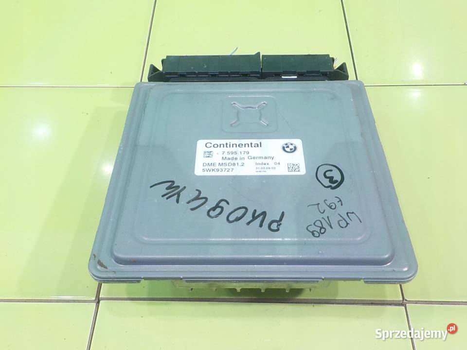 BMW E92 LIFT 20 B 09r 2D COUPE sterownik Suków