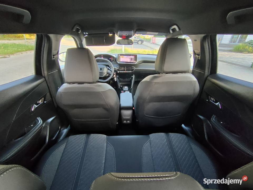 Peugeot 2008 automat kamery 360 130 koni czarny Kawęczyn
