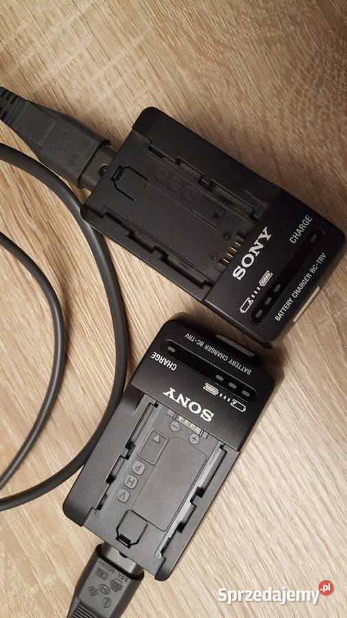 Kamera Sony NEXVG20E Obiektyw Sony E PZ 18105 sprzedam