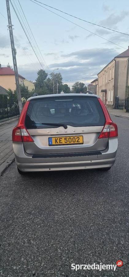 Volvo v70 24 D5 185 koni 2008 manualna V70 Brańsk