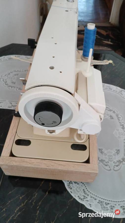 Sprzedam maszynę do szycia Łucznik 466 łódzkie Zgierz