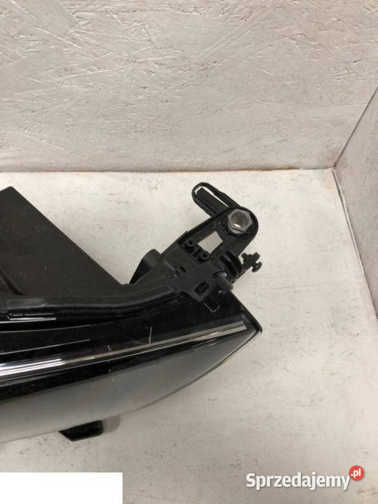 VOLKSWAGEN TROC TROC REFLEKTOR PRAWY FULL LED lubelskie Kozubszczyzna