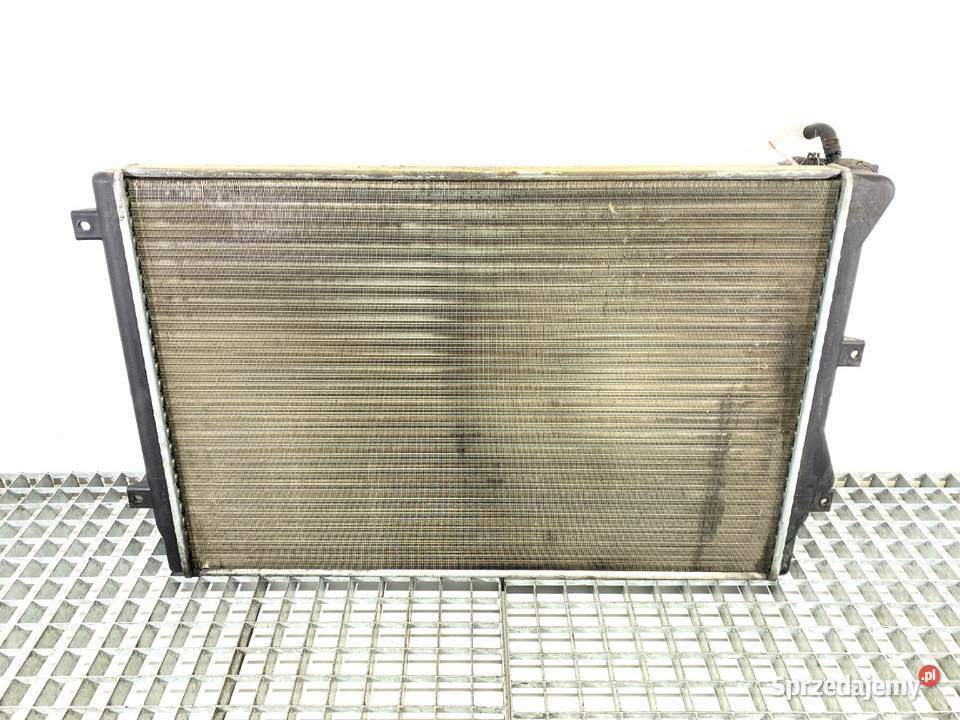 CHŁODNICA WODY VW TOURAN 19 105 0310 RADIATOR
