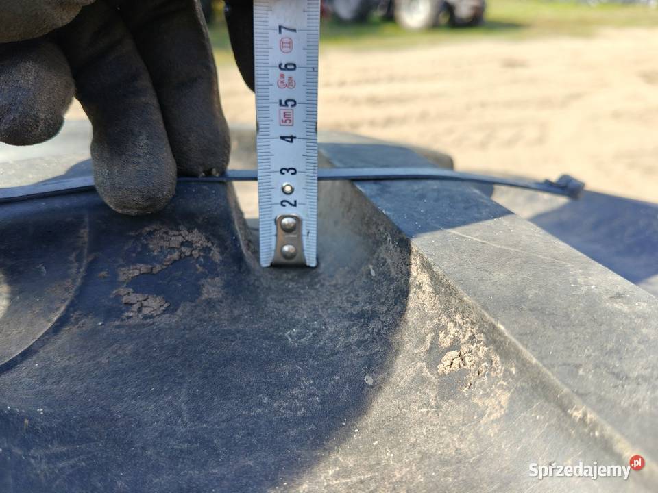 Sprzedam opony używane Continental 54065 R28 mazowieckie Kuczbork-Osada