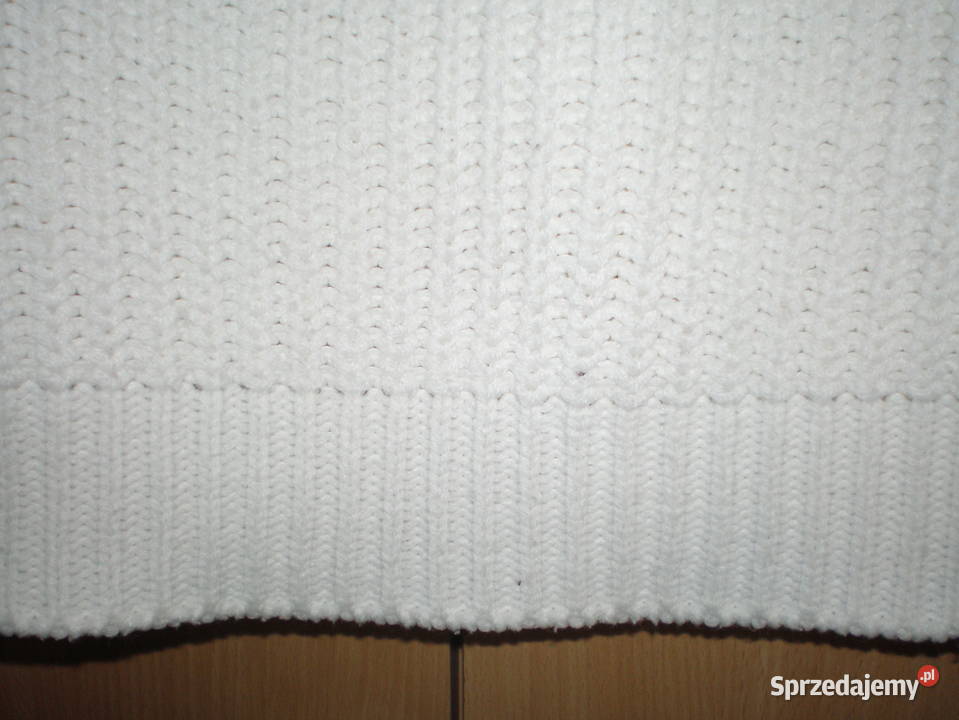 Sprzedam sweter damski używany rozmiar S stan 40