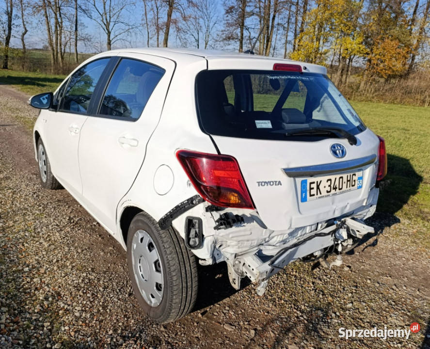 Toyota Yaris 15 hybrid 95 III 20112019 klimatyzacja Pleszew
