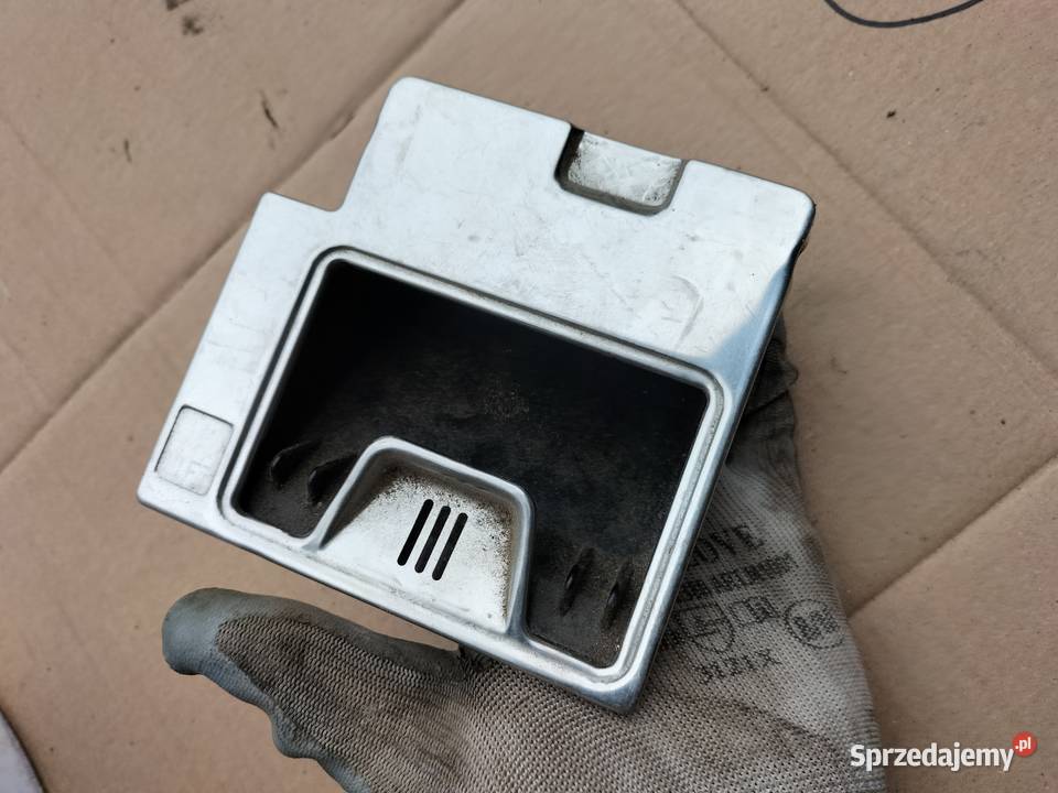 Audi LIFT 80 B3 B4 893857961A POPIELNICZKA