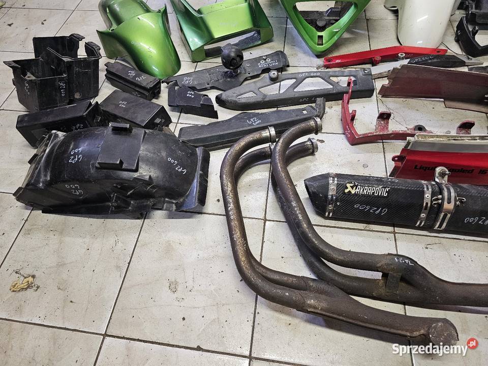 Kawasaki GPZ 600 części owiewka koło licznik Motocykle na części Jelenia Góra sprzedam