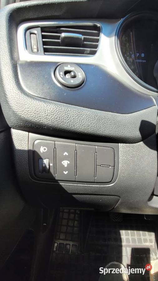KIA Ceed 16 GDI hatchback hak druga właścicielka 128900km Cee'd pomorskie Gdynia