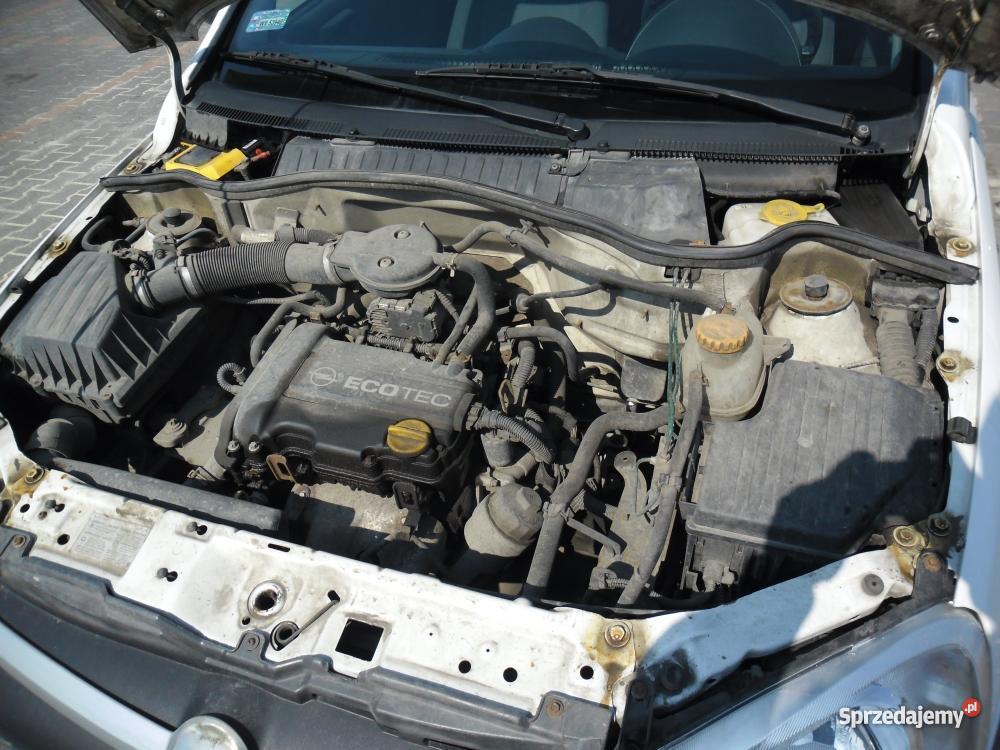 OPEL CORSA C 10 12V BASE Corsa Warszawa