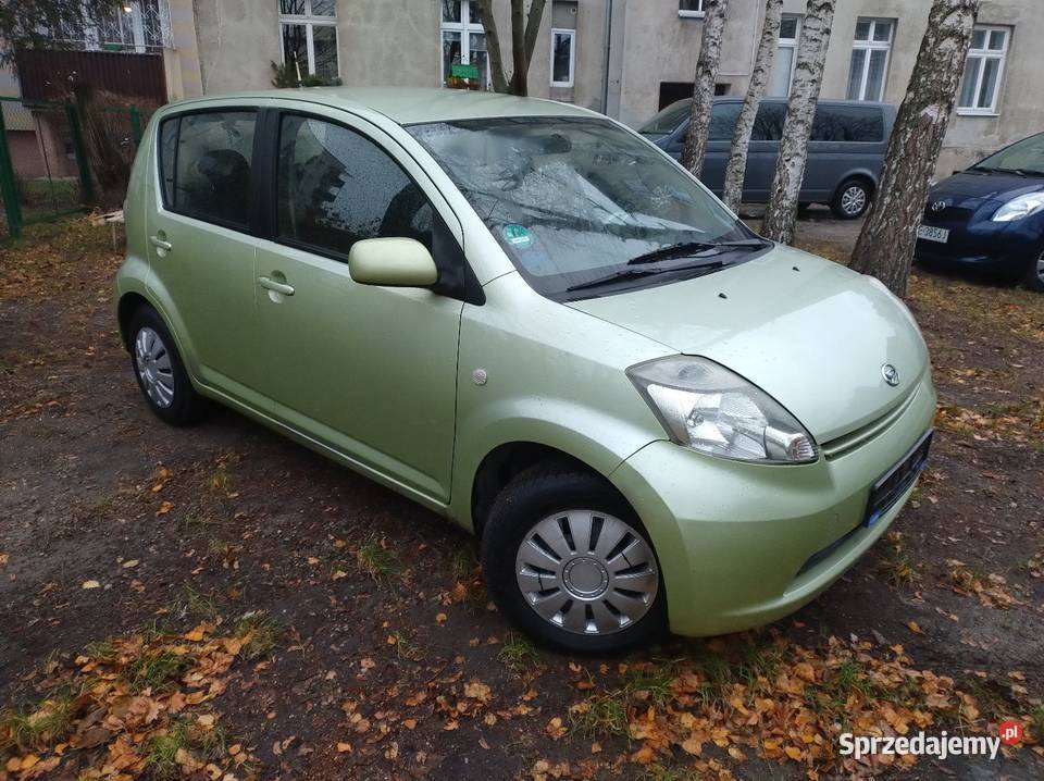 Daihatsu Sirion II 13 B 2006r Klima Sprowadzony zielony Elbląg