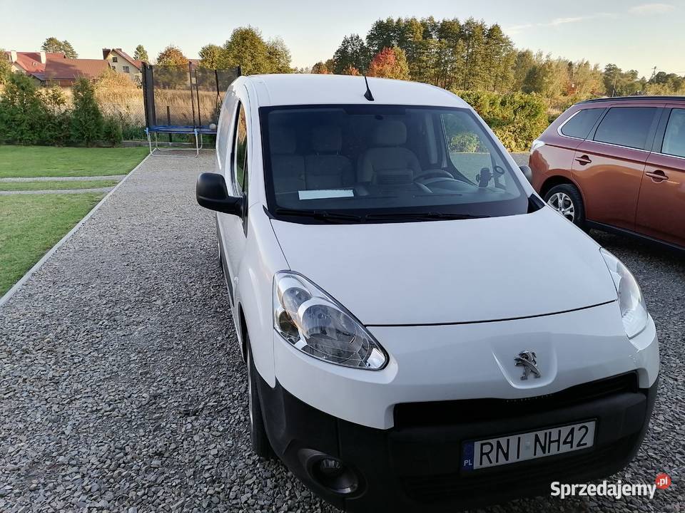 Peugeot partner 16 hdi niski przebieg Nisko