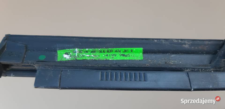 SKODA ENYAQ LISTWA ZGARNIAJĄCA DRZWI PRAWY TYŁ lubuskie Bieleń